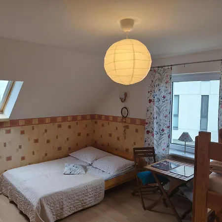 Goscinne Nad Zalewem *